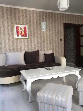 Отель Family Hotel Argo Варна Апартаменты с 1 спальней (для 4 взрослых)-80